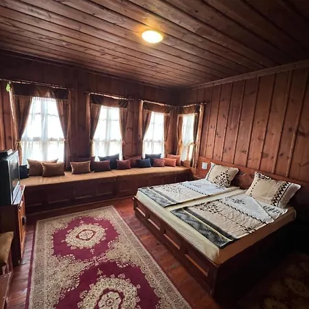 게스트하우스 никула чорбаджи *